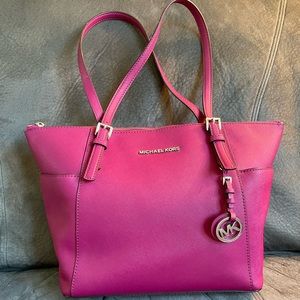 SOLD - Michael Kors Jet Set Pink Bag